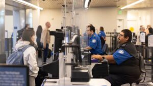 tsa-transportation-security-administration-airport-line.jpg