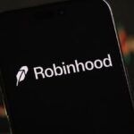 Robinhood (HOOD) sees surge in Bitcoin (BTC), Gold prediction markets as traders move beyond sports